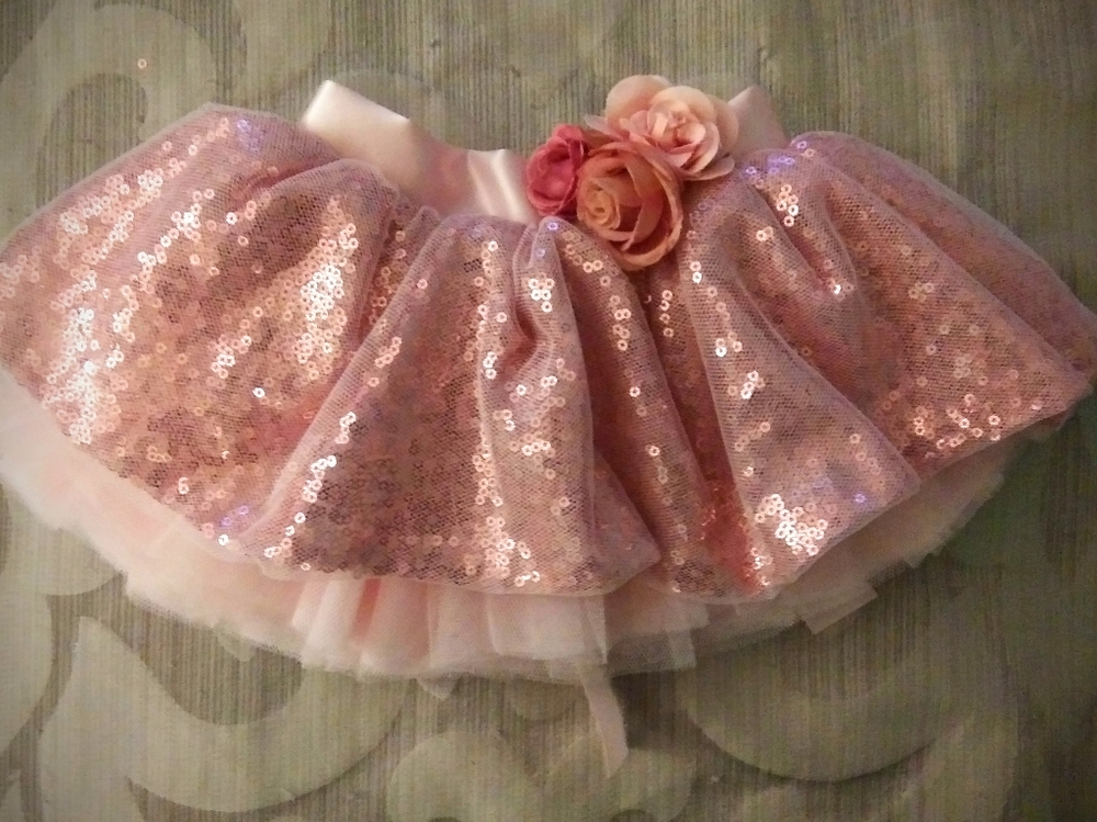 Elegant skirt.. SOLD😊😍